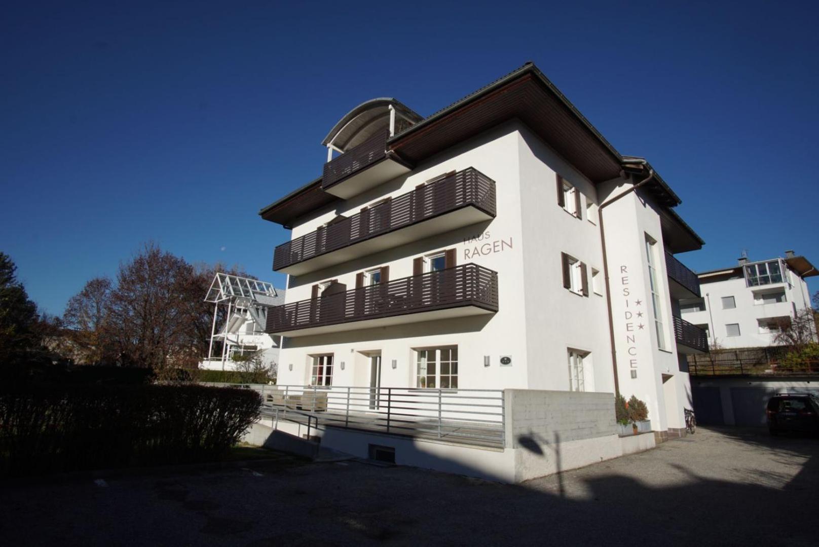 Residence Haus Ragen Brunico Bagian luar foto